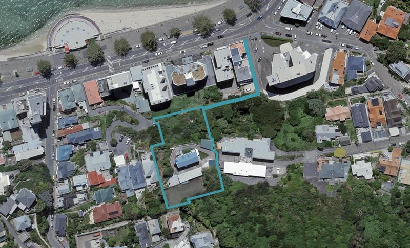 10 Baring Street, Oriental Bay, Wellington - Carousel 1