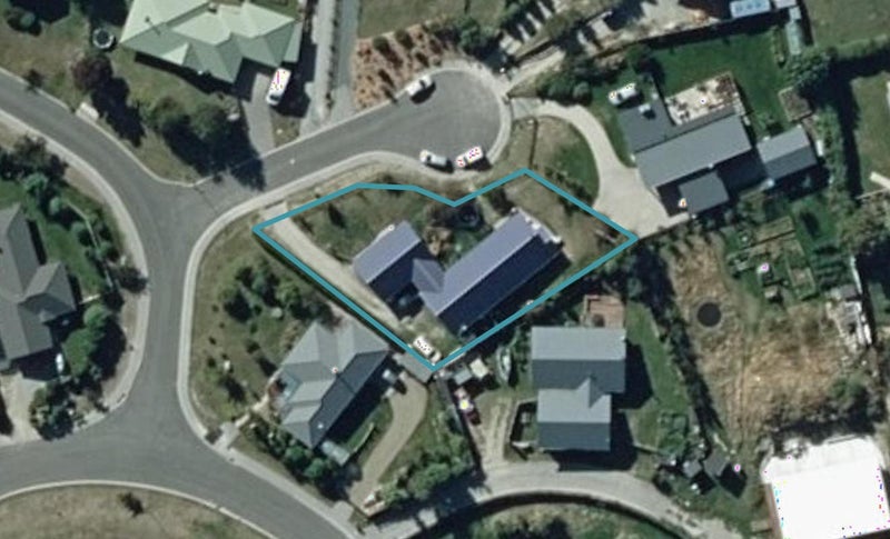 3 Ellie Place, Lake Hāwea - Carousel 1
