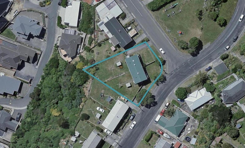 36 Raukawa Street, Strathmore Park, Wellington - Carousel 1