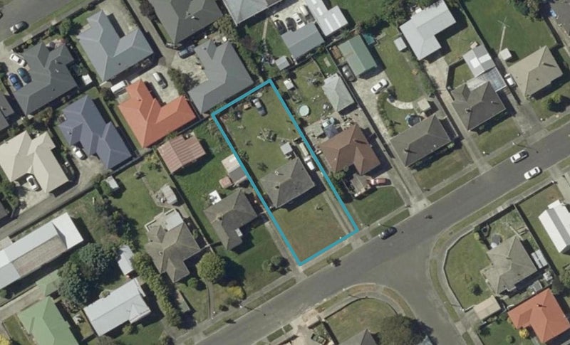 7 Clyde Crescent, Roslyn, Palmerston North - Carousel 1