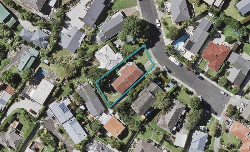 31 Northumberland Avenue, Belmont, Auckland - Carousel 1