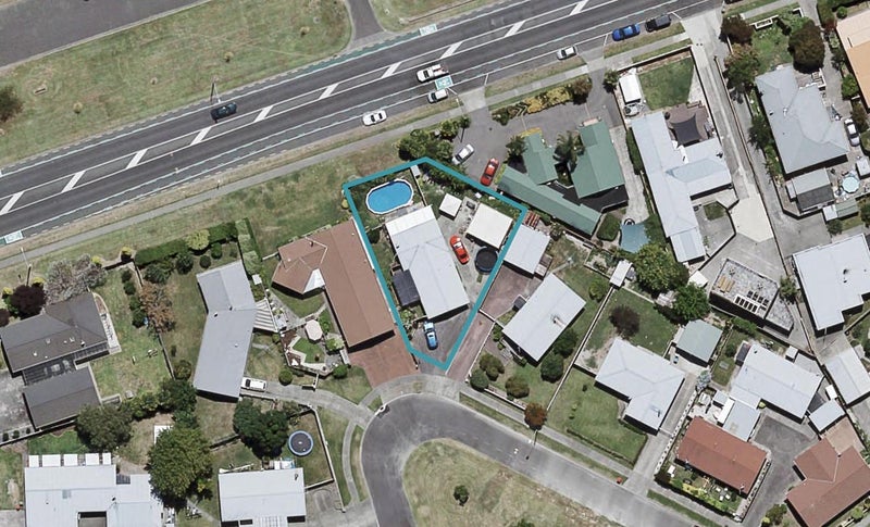 104 Tait Drive, Greenmeadows, Napier - Carousel 1