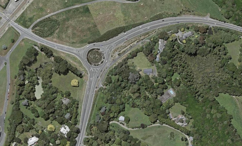 252 Main Road North, Waikanae - Carousel 1