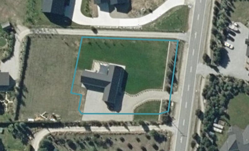 979 Aubrey Road, Albert Town, Wanaka - Carousel 1
