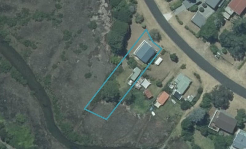 18 Riverview Road, Cooks Beach, Whitianga - Carousel 1