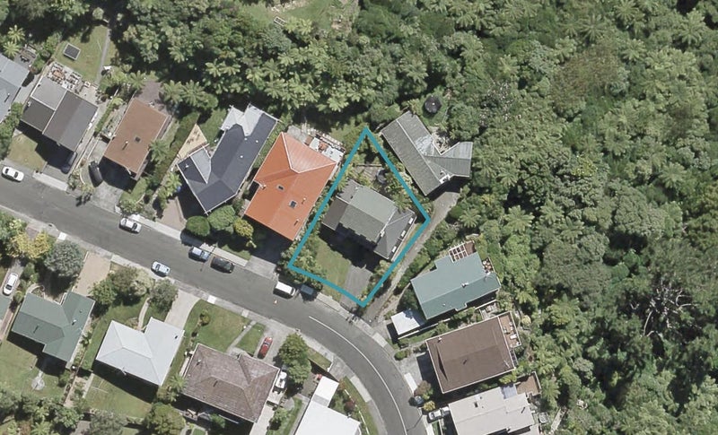 20 Rondane Place, Tirohanga, Lower Hutt - Carousel 1