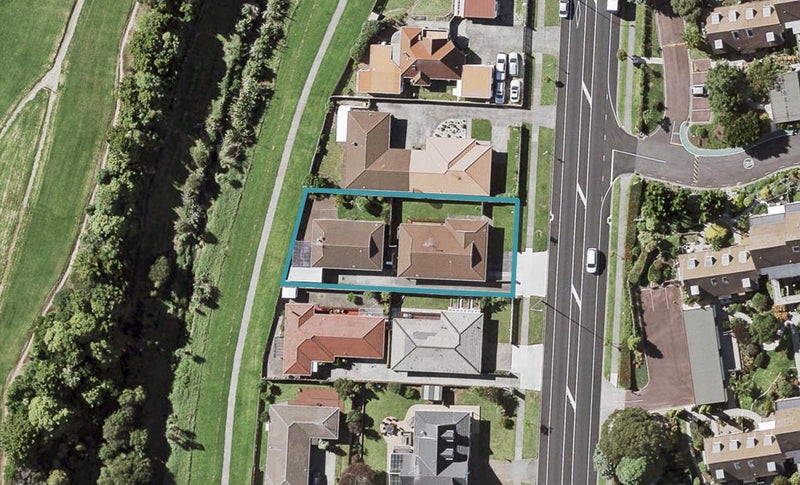 1/61 Aviemore Drive, Highland Park, Auckland - Carousel 1