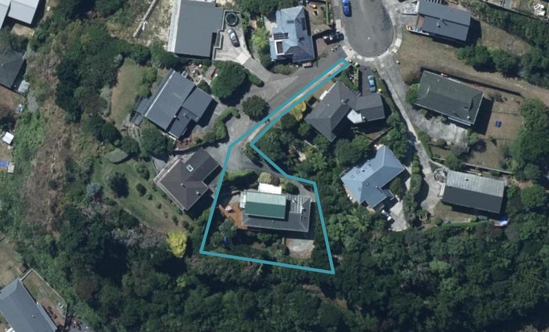14 Moray Place, Papakowhai, Porirua - Carousel 1