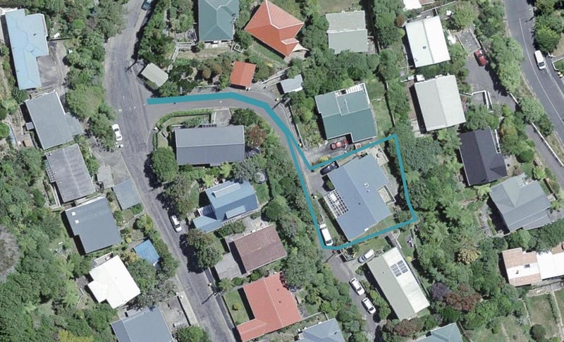 9 Williamson Way, Karori, Wellington - Carousel 1