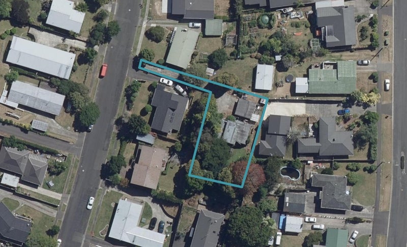 15 Hazelwood Avenue, Dinsdale, Hamilton - Carousel 1