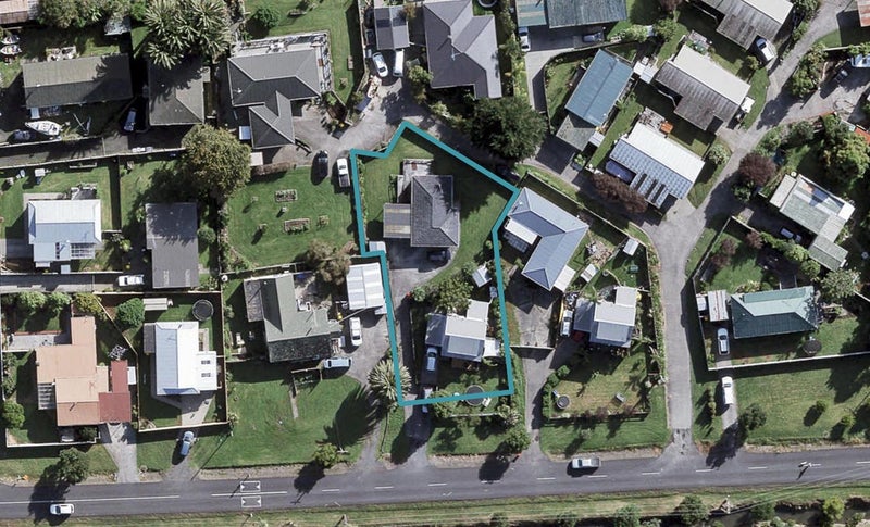 53 Springs Road, Parakai, Helensville - Carousel 1
