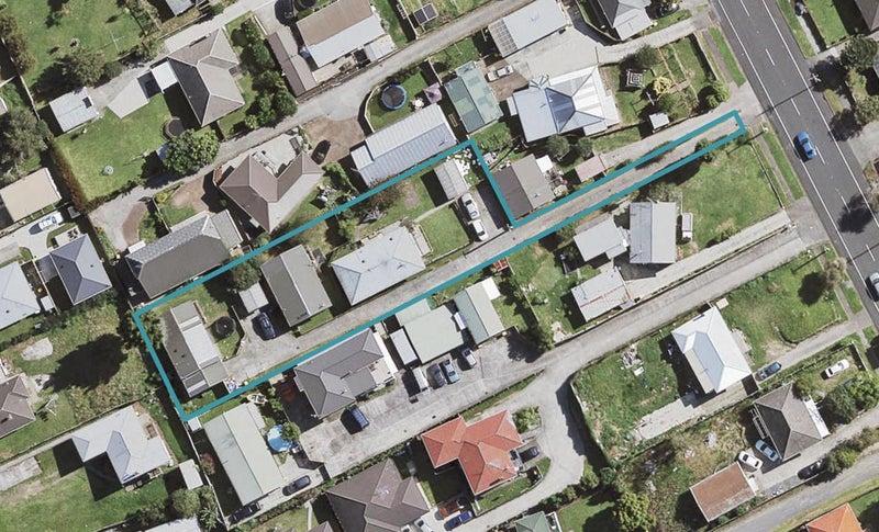 24 Christmas Road, Manurewa, Auckland - Carousel 1