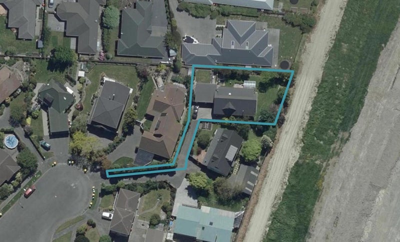 11A Sonning Place, Redwood, Christchurch - Carousel 1