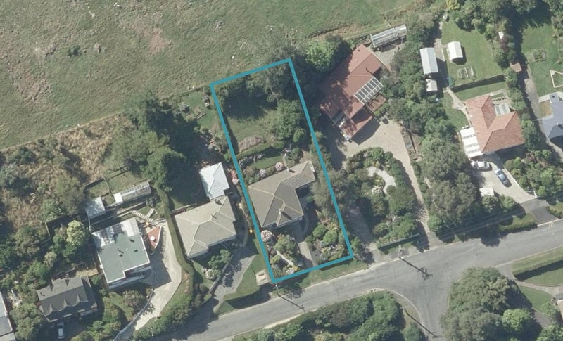 99 Manapouri Street, Maia, Dunedin - Carousel 1