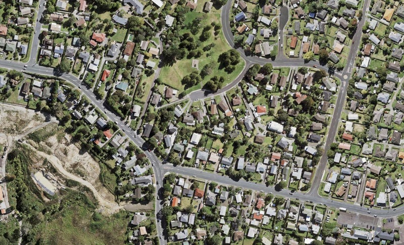 24C Zingaro Place, Massey, Auckland - Carousel 1