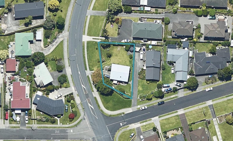 13 Hairini Street, Hairini, Tauranga - Carousel 1