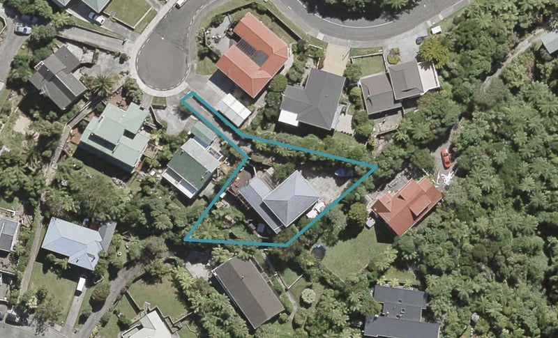 2 Terrys Place, Kelson, Lower Hutt - Carousel 1