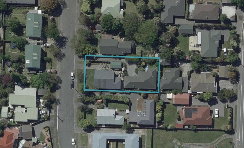 1/11 Kowhai Terrace, Saint Martins, Christchurch - Carousel 1