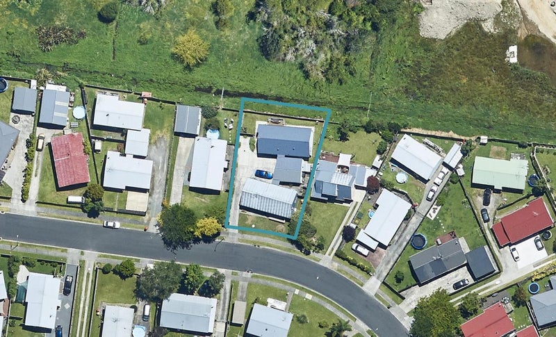 16A Solomon Street, Brookfield, Tauranga - Carousel 1