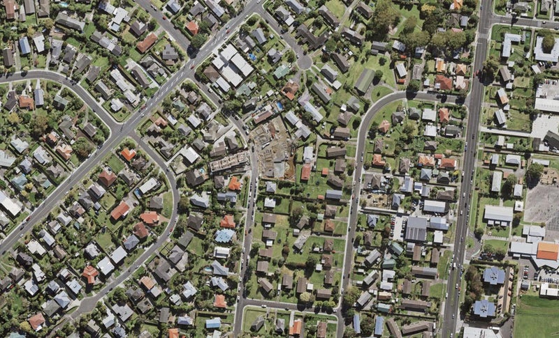 57A Potter Avenue, Northcote, Auckland - Carousel 1