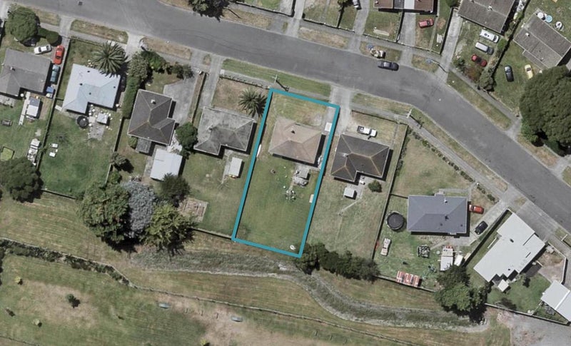 8 Temuera Street, Otaki - Carousel 1