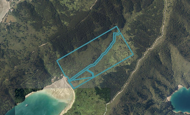 0 Whakitenga Bay, Squally Cove, French Pass - Carousel 1