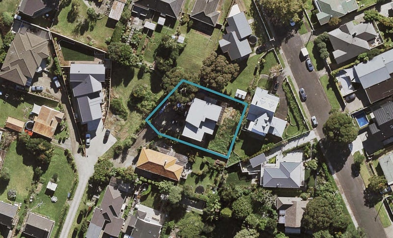 34 Belle Vue Avenue, Northcote Point, Auckland - Carousel 1