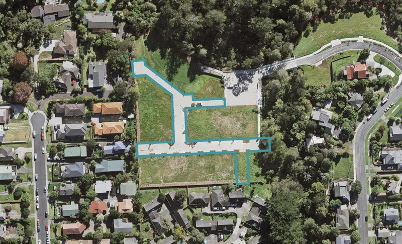 10 Maika Lane, Birkenhead, Auckland - Carousel 1