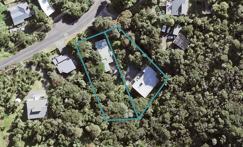 68 Seaview Road, New Lynn - Carousel 1