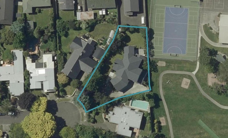 29 Surrey Crescent, Hokowhitu, Palmerston North - Carousel 1