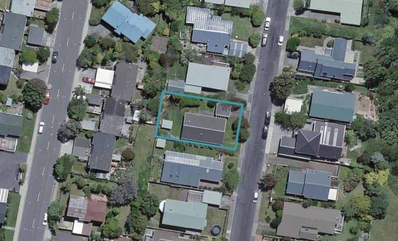 17 Cranwell Street, Churton Park, Wellington - Carousel 1