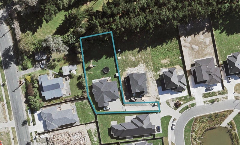 9 Kahika Grove, Huapai, Kumeu - Carousel 1
