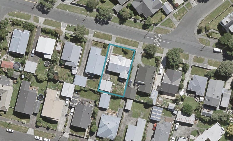 36 Beaumont Avenue, Alicetown, Lower Hutt - Carousel 1