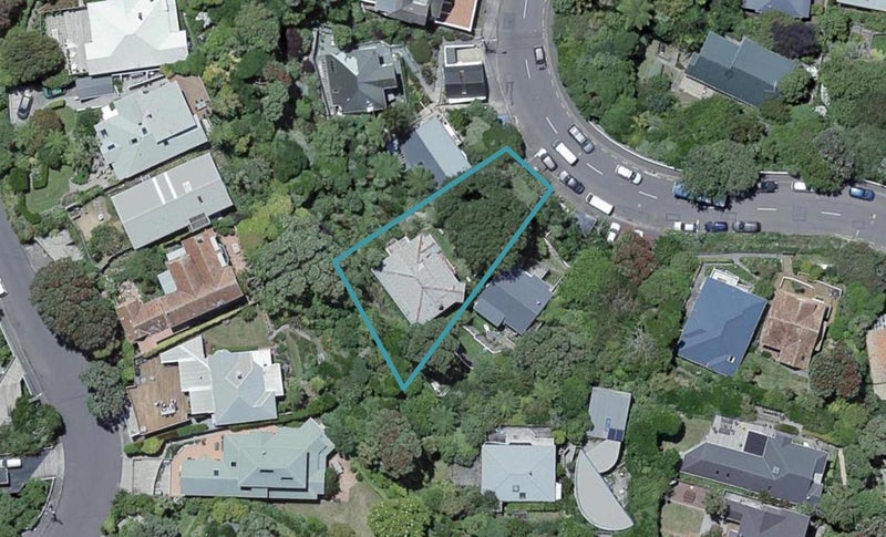22 Raroa Road, Kelburn, Wellington - Carousel 1