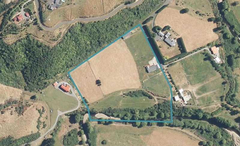 76 Rural View Way, Maymorn, Upper Hutt - Carousel 1