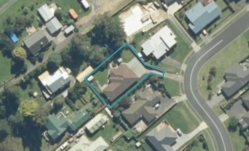 7 Vogel Place, Te Aroha, Te Aroha - Carousel 1