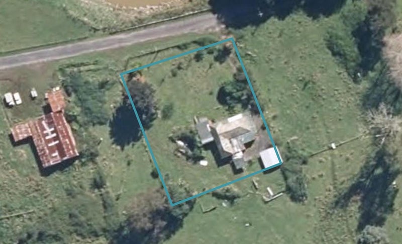 39 Tongaporutu Road, Ōhura - Carousel 1