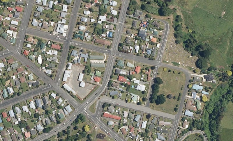 232 High Street, Dannevirke, Dannevirke - Carousel 1