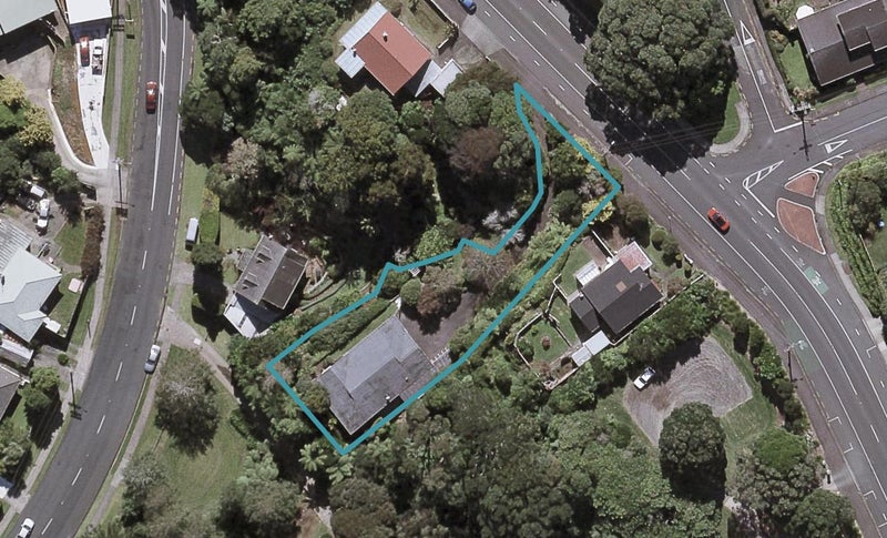 122 Mangorei Road, Merrilands, New Plymouth - Carousel 1