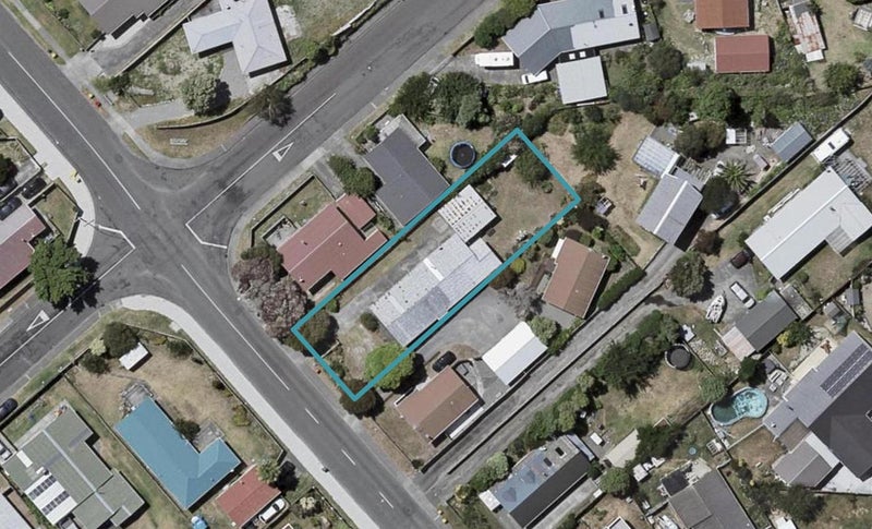 59 Mazengarb Road, Paraparaumu Beach, Paraparaumu - Carousel 1