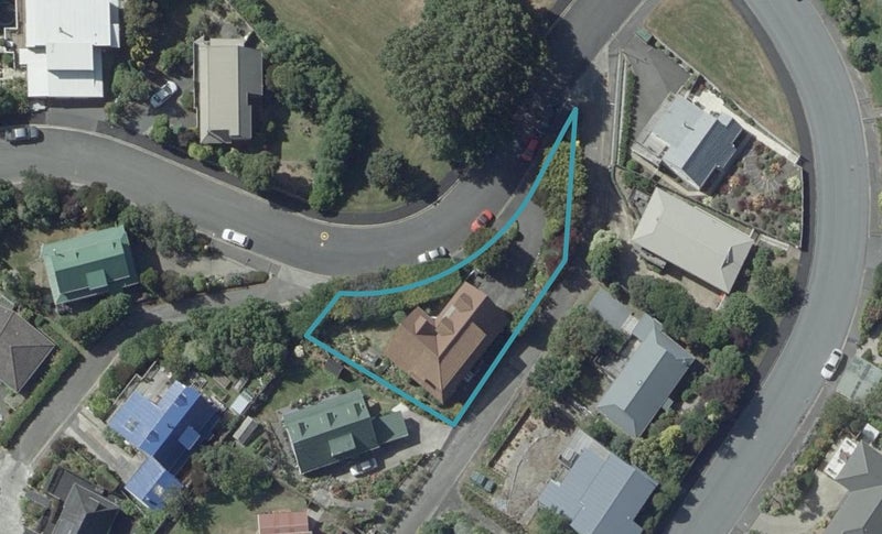 9 Brugh Place, Waverley, Dunedin - Carousel 1
