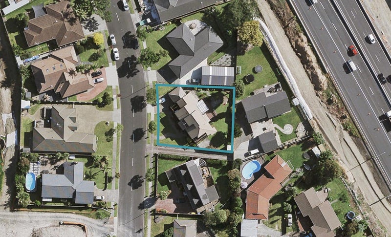 19 Brylee Drive, Conifer Grove, Takanini - Carousel 1