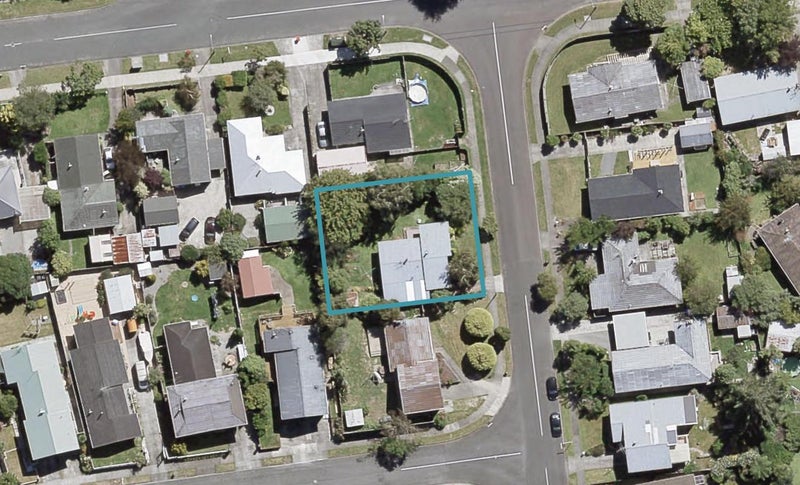 4 Brightwater Crescent, Totara Park, Upper Hutt - Carousel 1