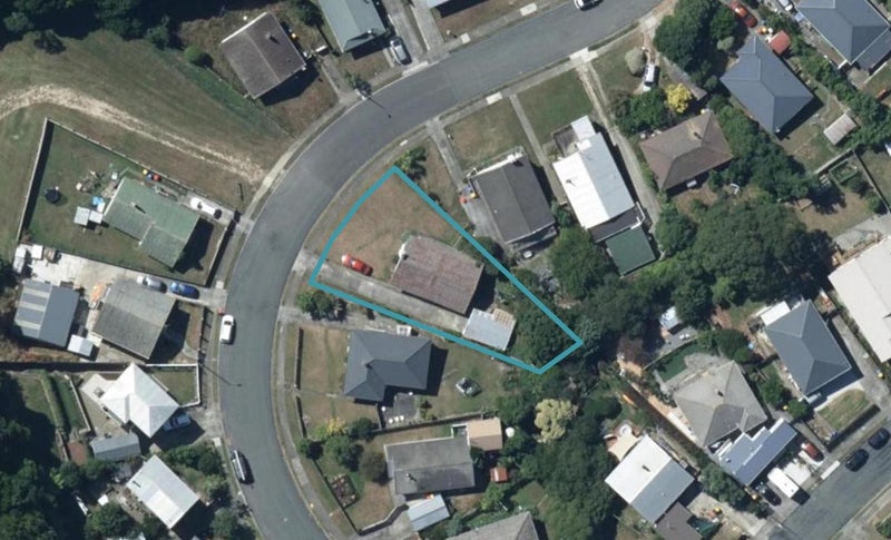 55 Rangituhi Crescent, Takapuwahia, Porirua - Carousel 1