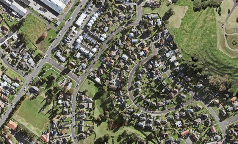16 Maea Lane, Mount Roskill, Auckland - Carousel 1