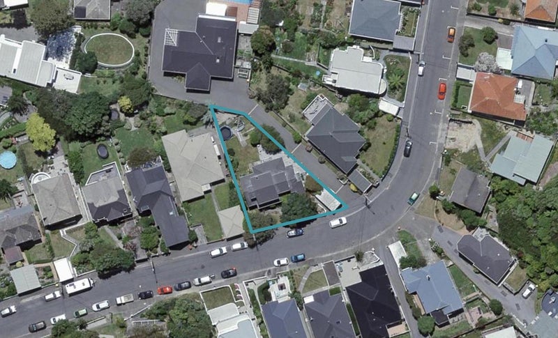16 Cavendish Square, Strathmore Park, Wellington - Carousel 1