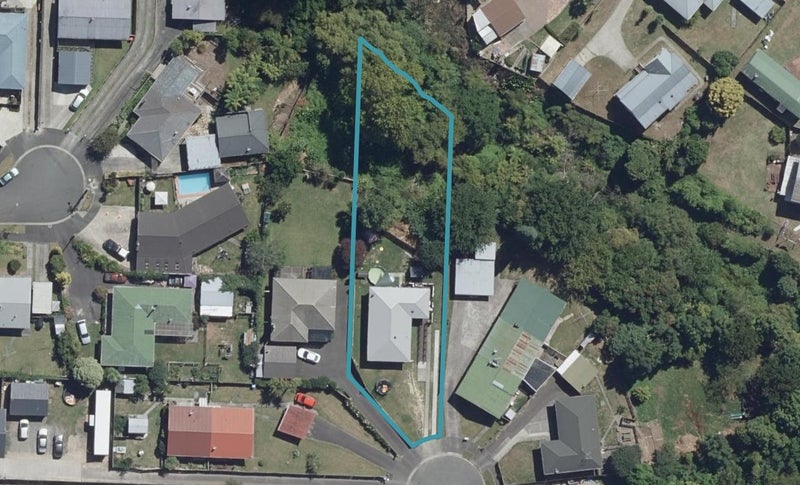 96 Pine Avenue, Melville, Hamilton - Carousel 1
