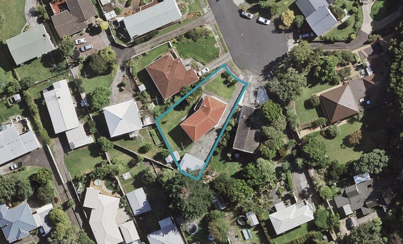 11 Patricia Place, Hillpark, Auckland - Carousel 1