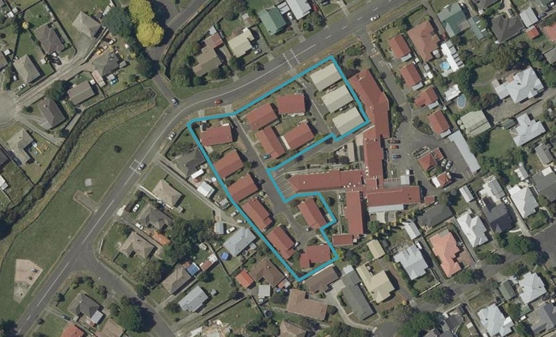 1 Masonic Close, Takaro, Palmerston North - Carousel 1