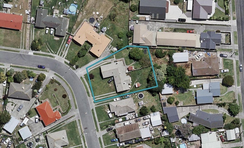 55/53 Cottrell Crescent, Onekawa, Napier - Carousel 1